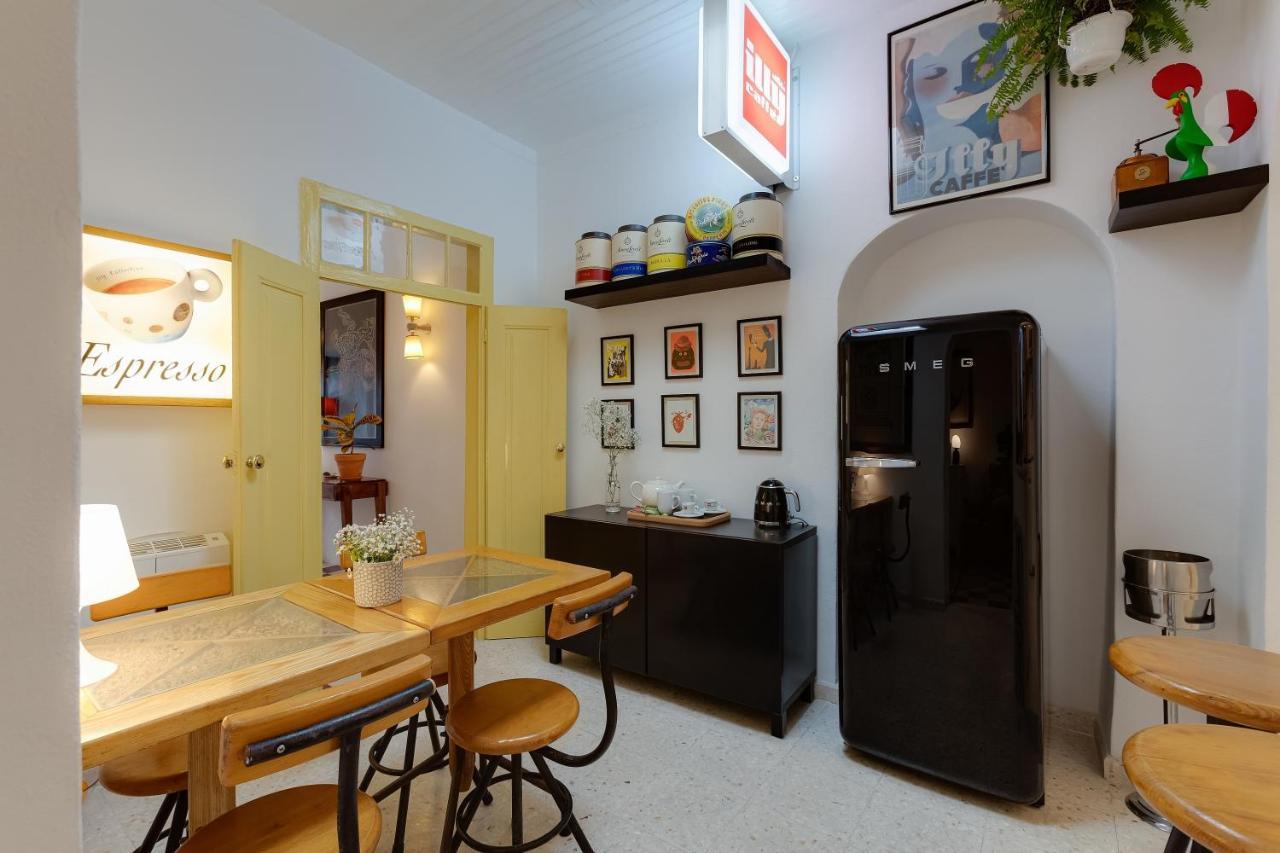 Your Vintage Townhouse Lagos Bagian luar foto