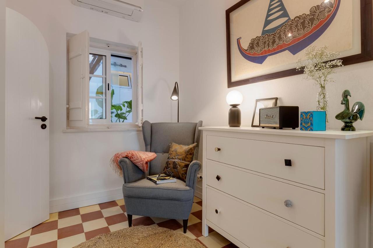 Your Vintage Townhouse Lagos Bagian luar foto